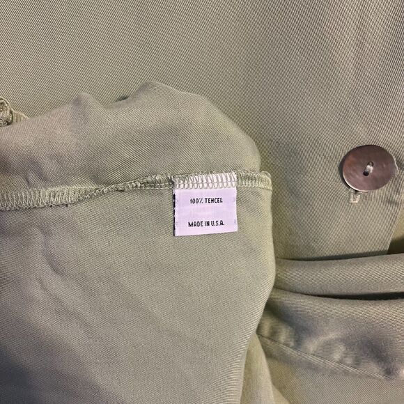 Bryn Walker Women's Green Button Down Tencel Shirt Long Sleeve Collared Size M - Picture 5 of 5